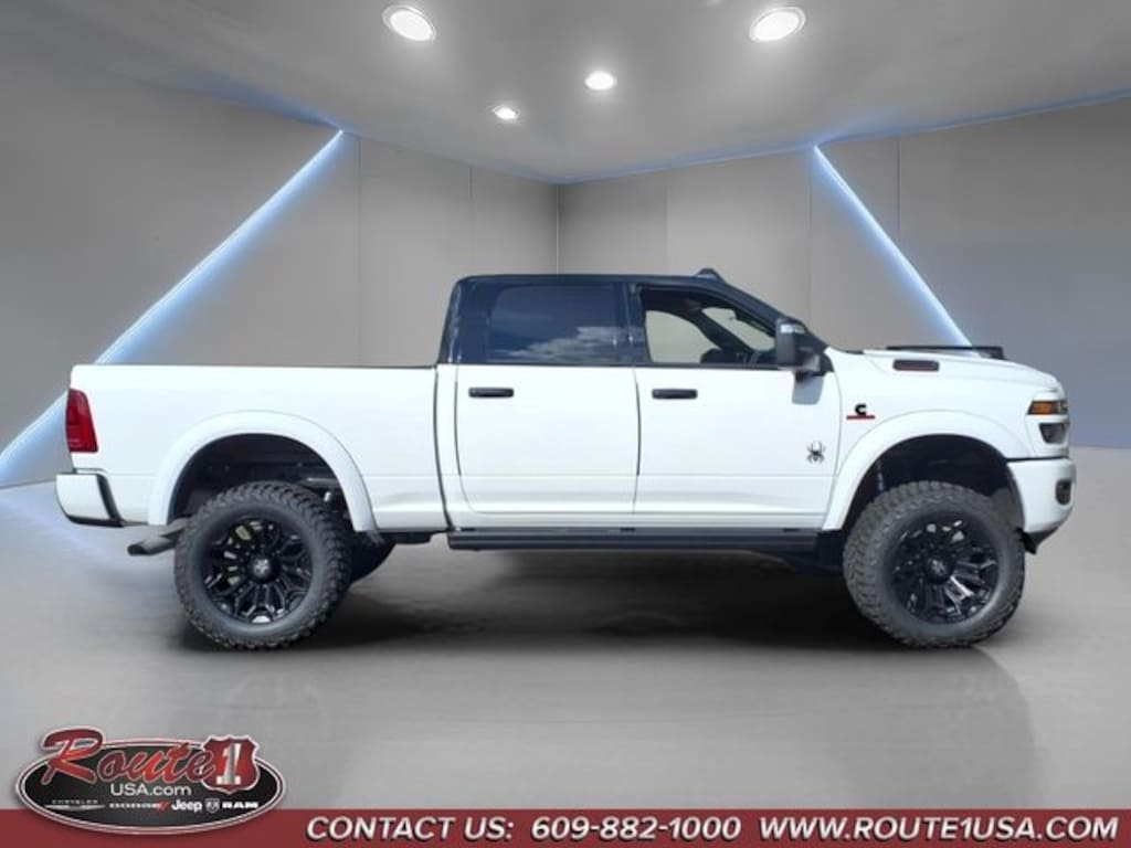 New 2026 Ram 2500 BIG HORN CREW CAB 4X4 6'4 BOX BLACK WIDOW