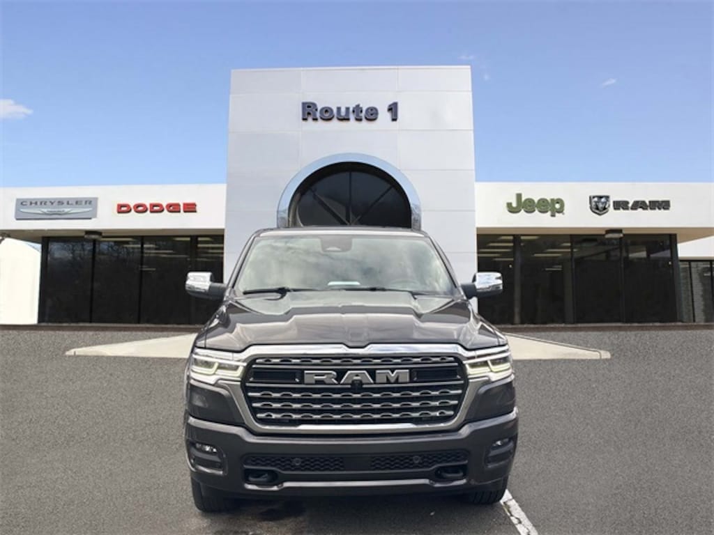 New 2026 Ram 1500 LIMITED CREW CAB 4X4 5'7 BOX Pickup