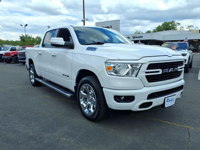 2020 RAM 1500 Big Horn/Lone Star 4x4 Crew Cab 5'7's photo