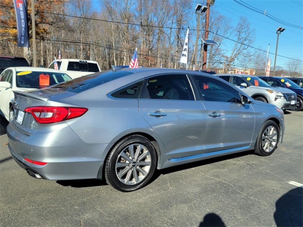 Used 2017 Hyundai Sonata Limited Sedan