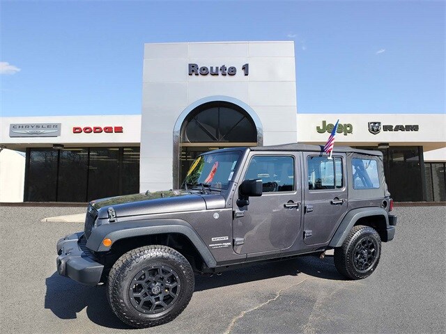 2018 Jeep Wrangler Unlimited Sport photo 2