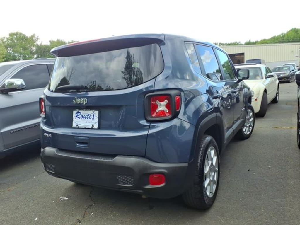 Used 2023 Jeep Renegade Latitude SUV