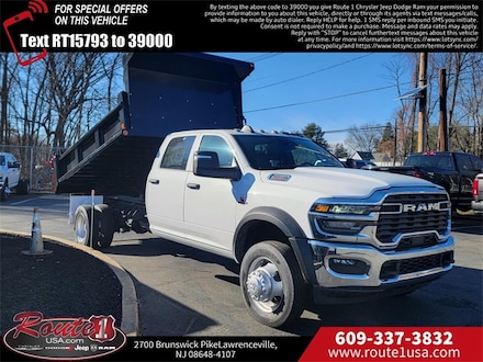 2026 Ram 5500 Chassis Cab TRADESMAN  CREW  4X4 84' CA Pickup
