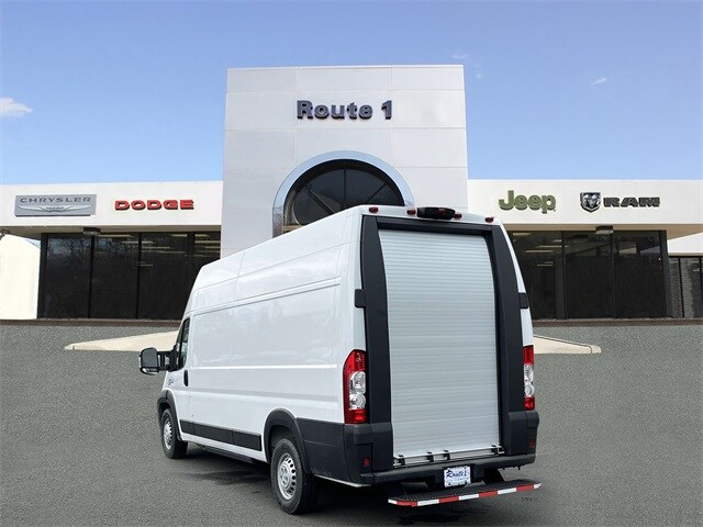 2024 Ram ProMaster 3500 photo 3