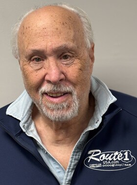 Staff member Steve Salmanowitz from ID_8f929b