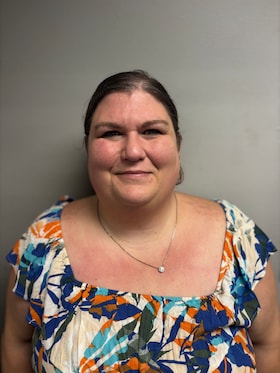 Staff member Kelly Brown from ID_f811e4