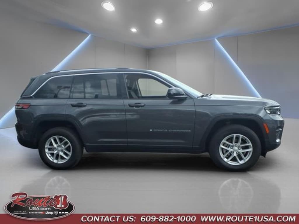 Used 2024 Jeep Grand Cherokee Laredo X SUV