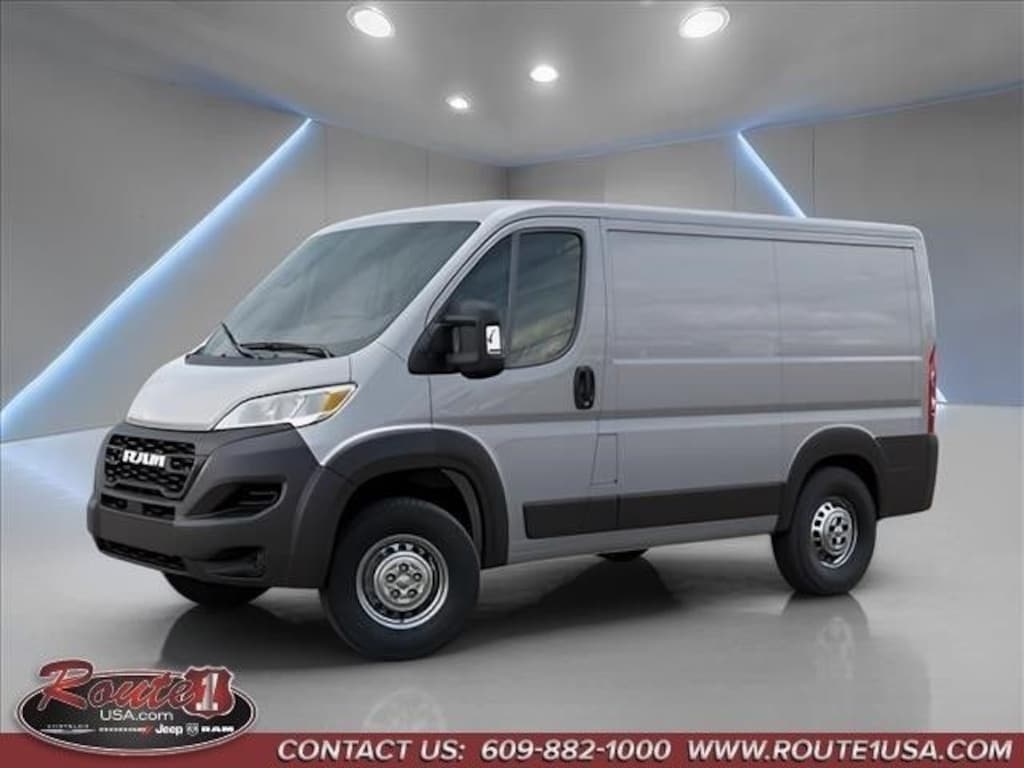 New 2026 Ram ProMaster PROMASTER 1500 TRADESMAN CARGO VAN LOW ROOF 118' W Cargo Van