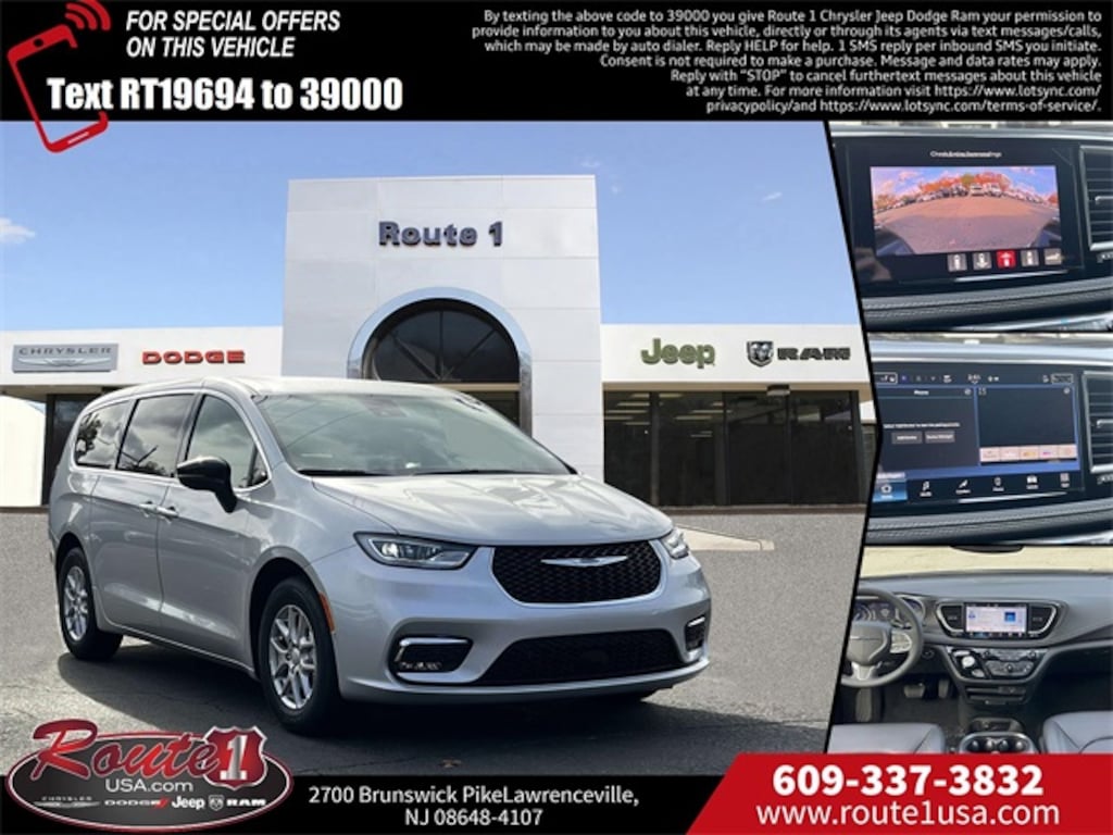 New 2026 Chrysler Pacifica SELECT AWD Passenger Van