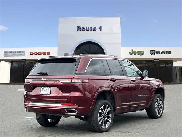 2023 Jeep Grand Cherokee Overland 4xe photo 4