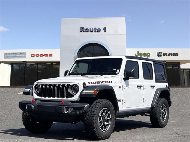 2024 Jeep Wrangler Rubicon photo 2