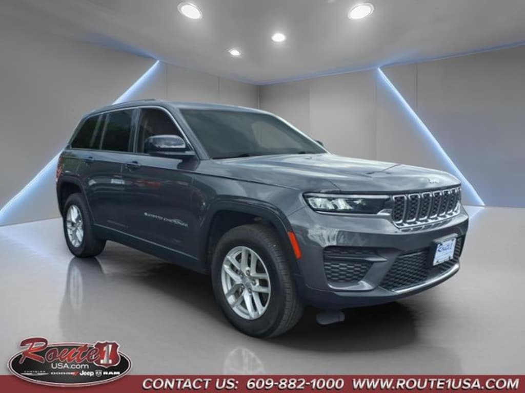 Used 2024 Jeep Grand Cherokee Laredo X SUV