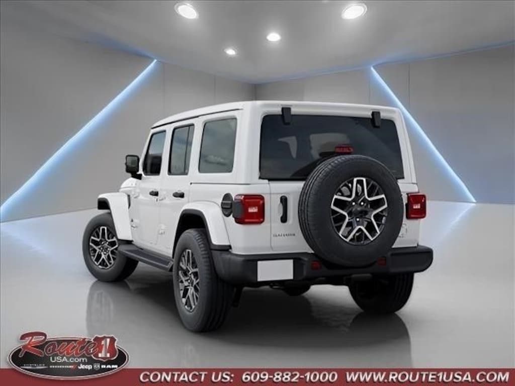 New 2027 Jeep Wrangler 4-DOOR SAHARA Sport Utility