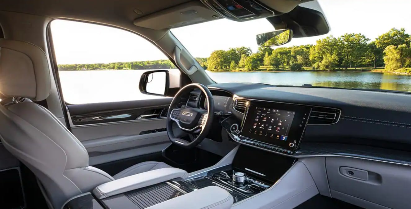 2022 Jeep Wagoneer Interior Lawrenceville