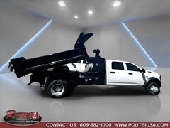 2026 Ram 5500 Chassis Cab TRADESMAN  CREW  4X4 84' CA 9.5' Super Duty Dump Body