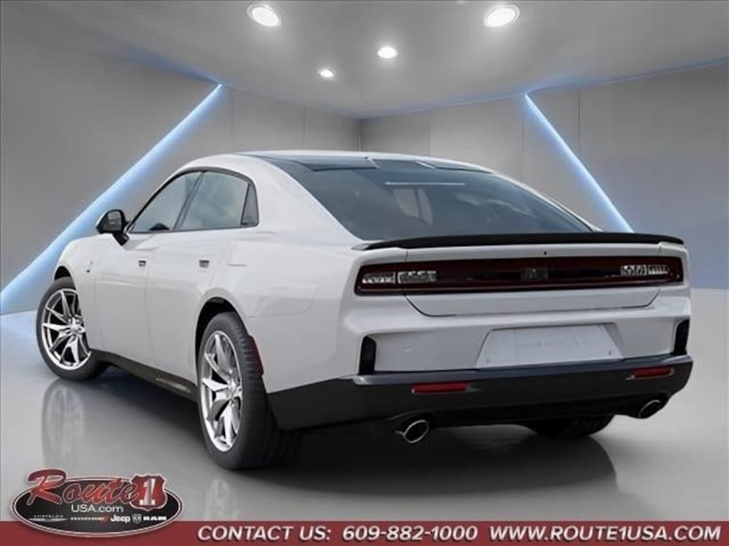 New 2026 Dodge Charger SCAT PACK PLUS 4-DOOR AWD Sedan