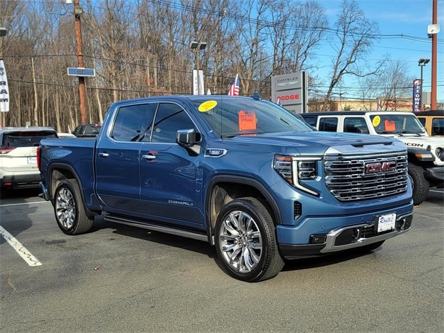 2025 GMC Sierra 1500 Denali's photo