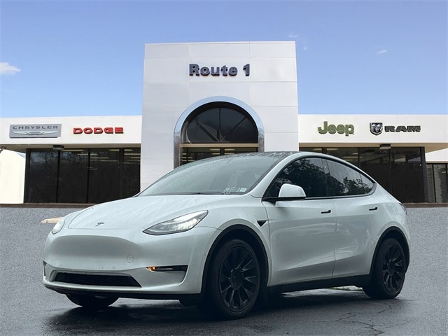 Used 2022 Tesla Model Y Long Range with VIN 7SAYGDEE3NF320922 for sale in Lawrence, NJ