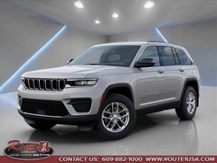 2026 Jeep Grand Cherokee LAREDO 4X4 Sport Utility