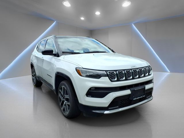 2025 Jeep Compass Limited 4X4's photo