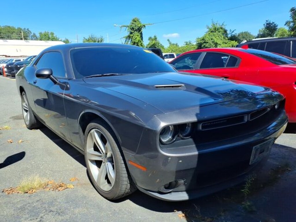 Used 2018 Dodge Challenger R/T Coupe