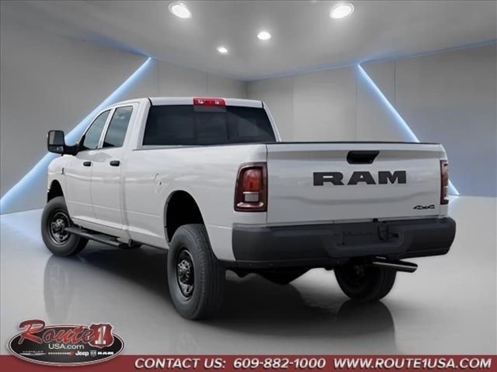 New 2026 Ram 2500 TRADESMAN CREW CAB 4X4 8' BOX Pickup
