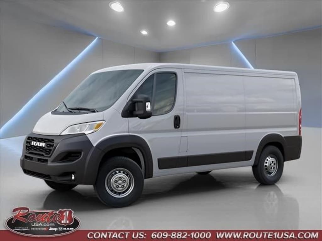 New 2026 Ram ProMaster PROMASTER 3500 TRADESMAN CARGO VAN LOW ROOF 136' W Cargo Van