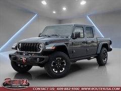 2026 Jeep Gladiator SHADOW OPS 4X4 Pickup