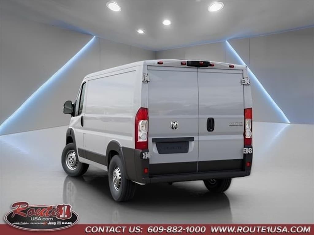 New 2026 Ram ProMaster PROMASTER 1500 TRADESMAN CARGO VAN LOW ROOF 118' W Cargo Van