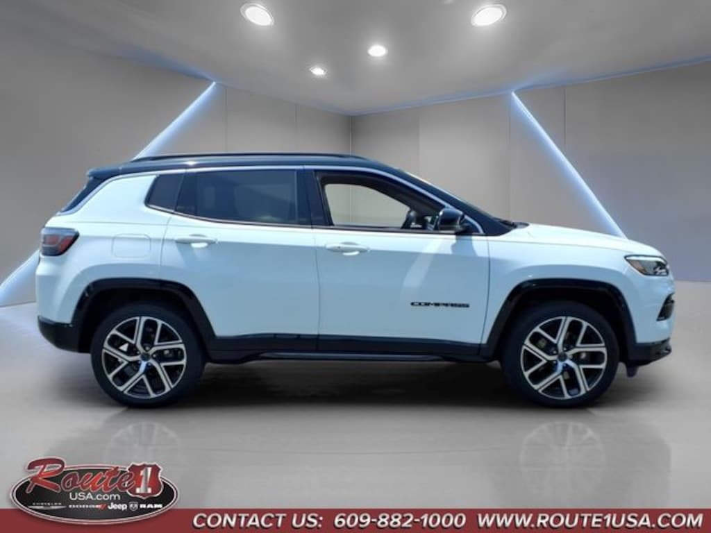 Used 2025 Jeep Compass Limited SUV
