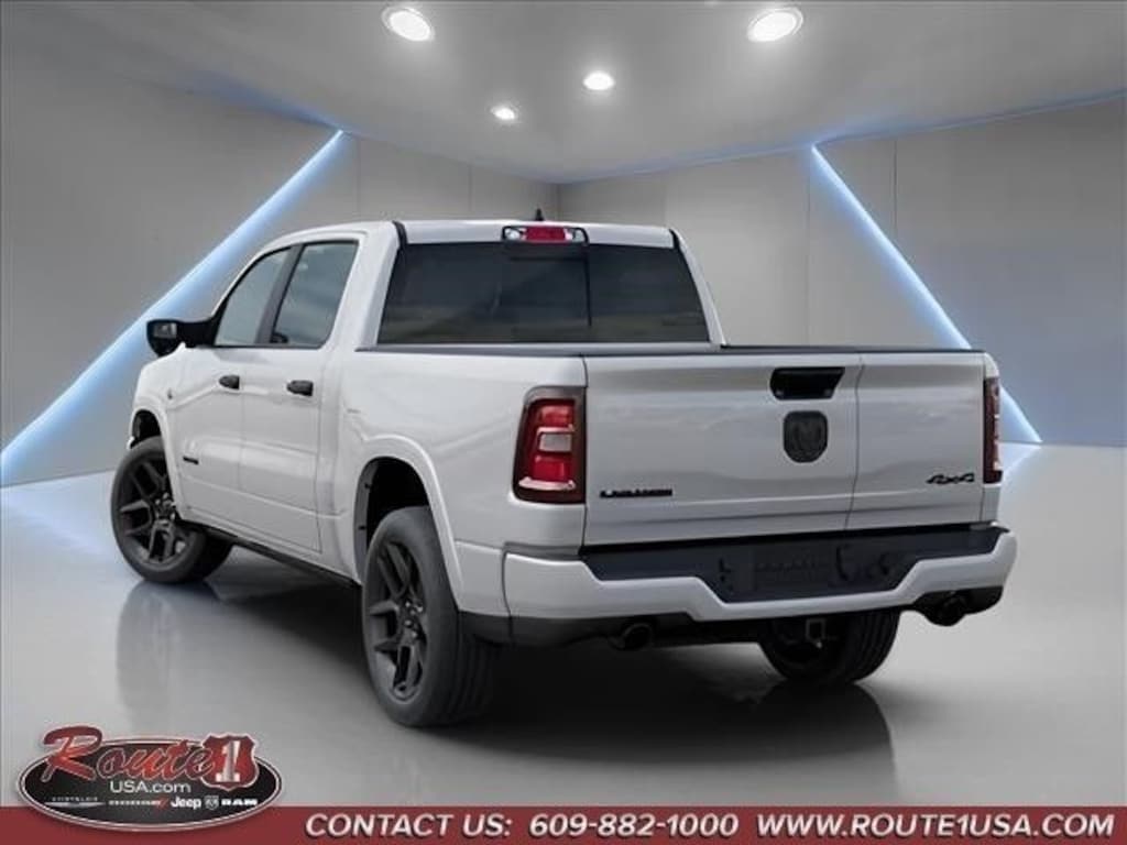 New 2026 Ram 1500 LARAMIE CREW CAB 4X4 5'7 BOX Pickup