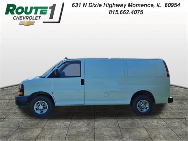 Used 2020 Chevrolet Express Cargo Work Van with VIN 1GCWGAFG8L1168287 for sale in Momence, IL