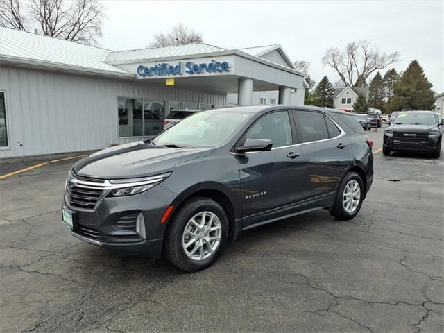 2023 Chevrolet Equinox LT's photo