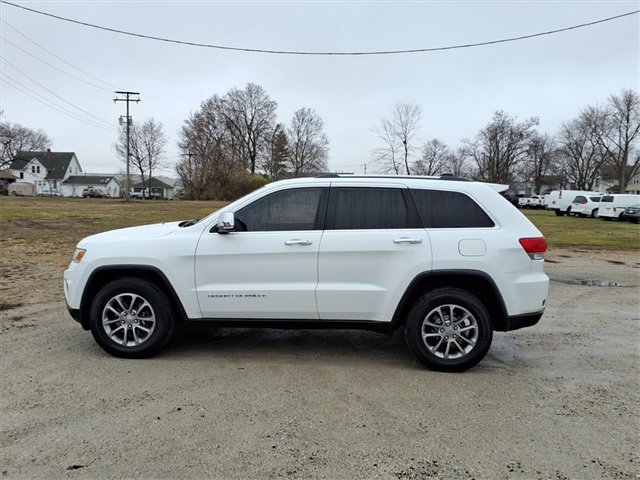 2016 Jeep Grand Cherokee Limited photo 2