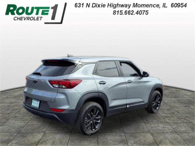 2024 Chevrolet Trailblazer LS photo 4