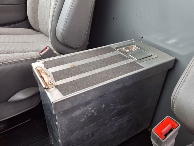 2015 Chevrolet Express Cargo Work Van - Photo 17