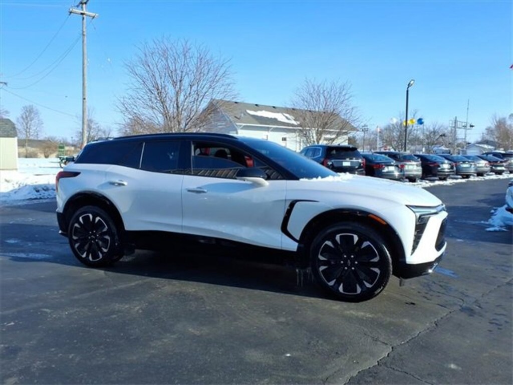 Used 2025 Chevrolet Blazer EV RS SUV