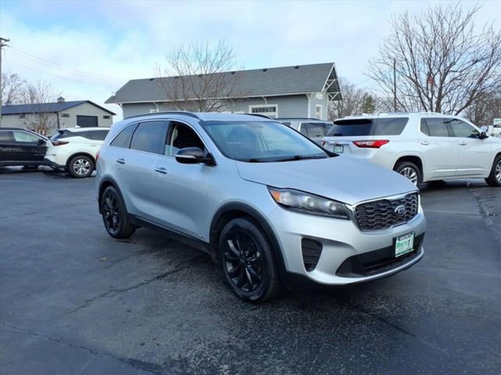 Used 2019 Kia Sorento S V6