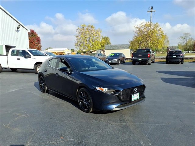 2024 Mazda Mazda3 Hatchback 2.5 Select Sport photo 2
