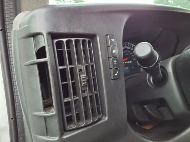 2015 Chevrolet Express Cargo Work Van - Photo 12