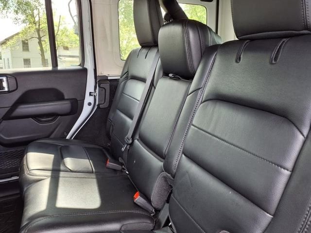 2021 Jeep Wrangler Unlimited Sahara Altitude - Photo 16