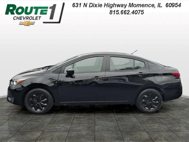 Used 2024 Nissan Versa Sedan S with VIN 3N1CN8DV8RL909478 for sale in Momence, IL