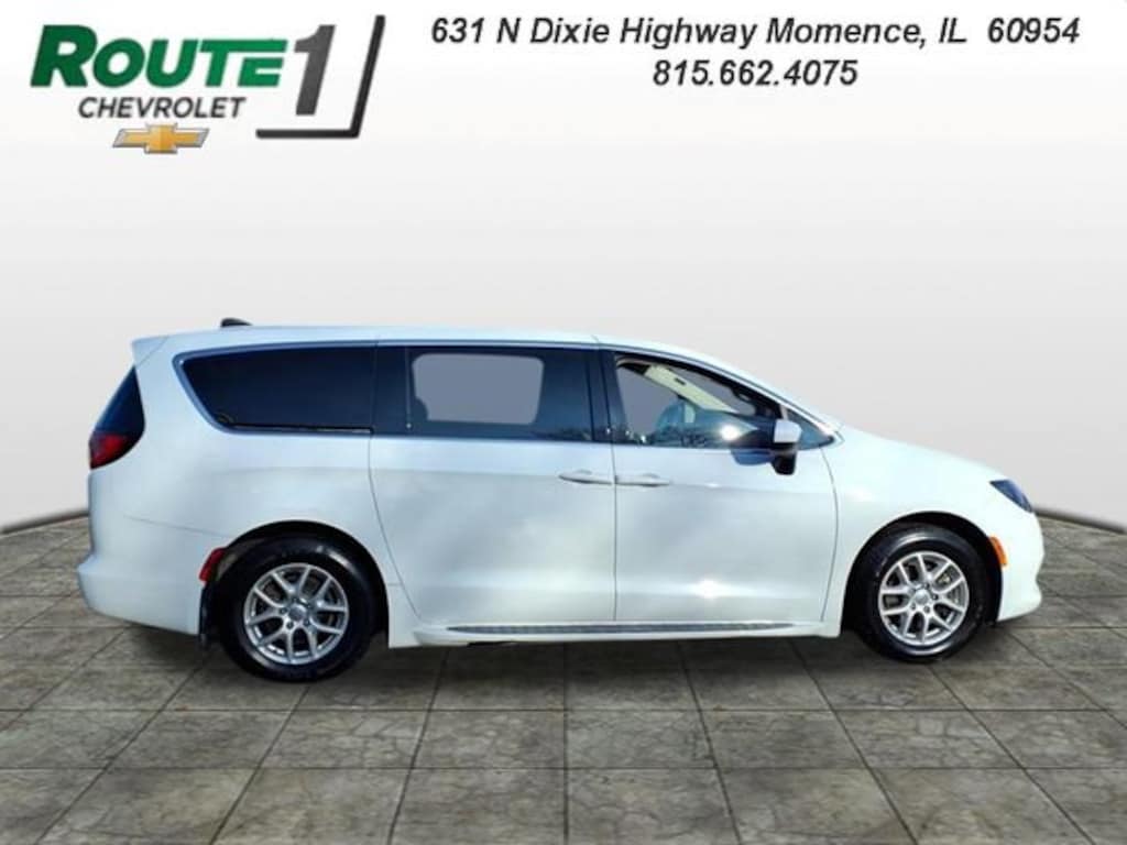 Used 2021 Chrysler Voyager LX