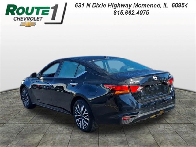 2024 Nissan Altima 2.5 SV photo 3