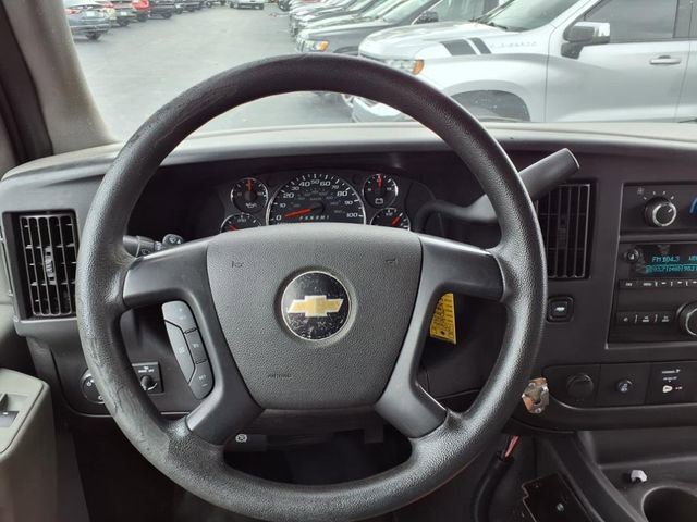 2015 Chevrolet Express Cargo Work Van - Photo 18