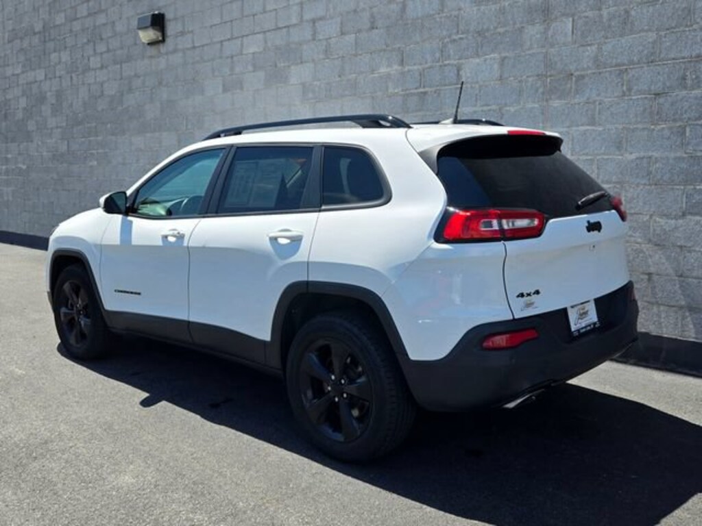 Used 2018 Jeep Cherokee Limited