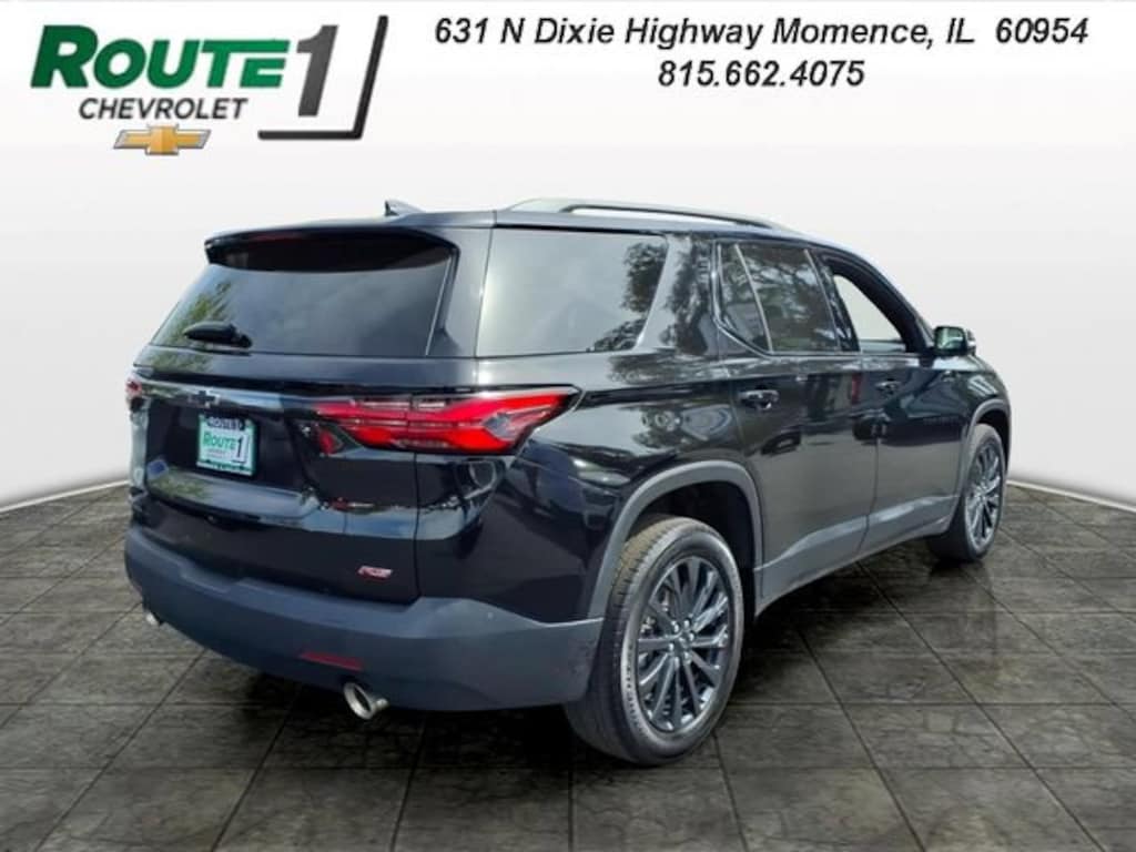 Used 2023 Chevrolet Traverse RS SUV