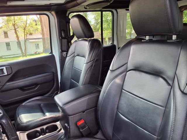 2021 Jeep Wrangler Unlimited Sahara Altitude - Photo 14