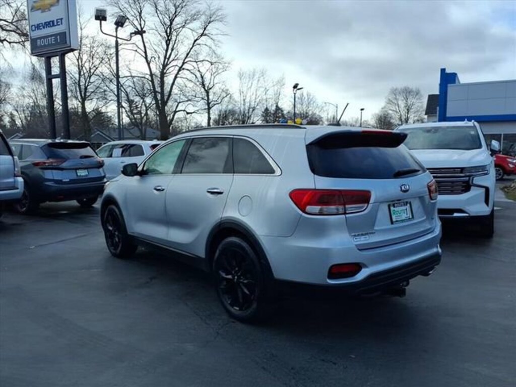 Used 2019 Kia Sorento S V6