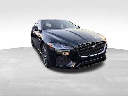 2022 Jaguar XF R-Dynamic SE Sedan
